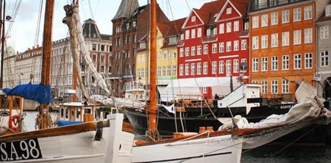 Canal de Nyhavn Copenhague Dinamarca